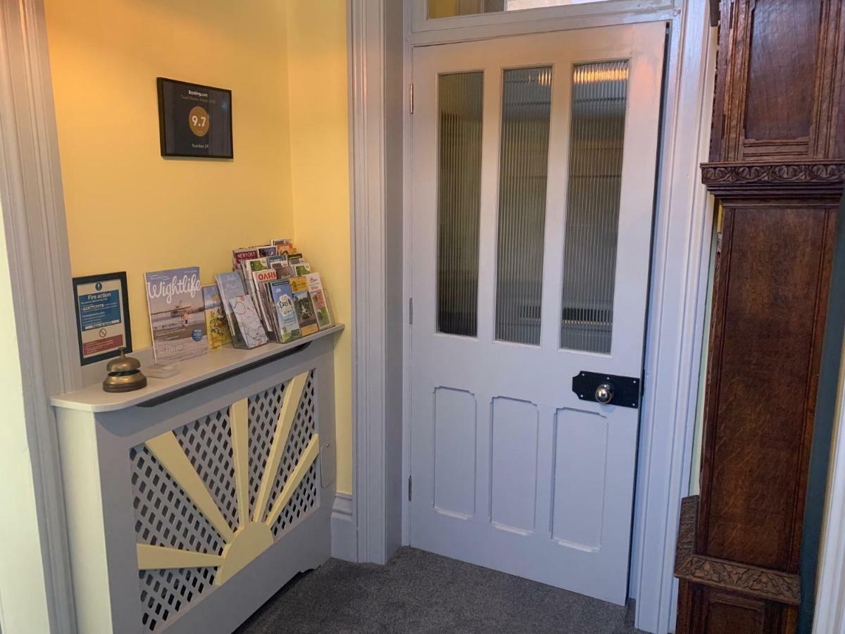 Bed and Breakfast Number 29 - Only Adults Shanklin Exterior foto